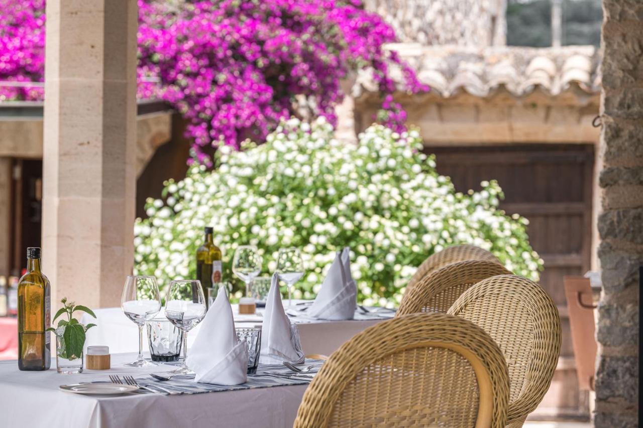 Monnaber Vell Hotel Campanet Ngoại thất bức ảnh